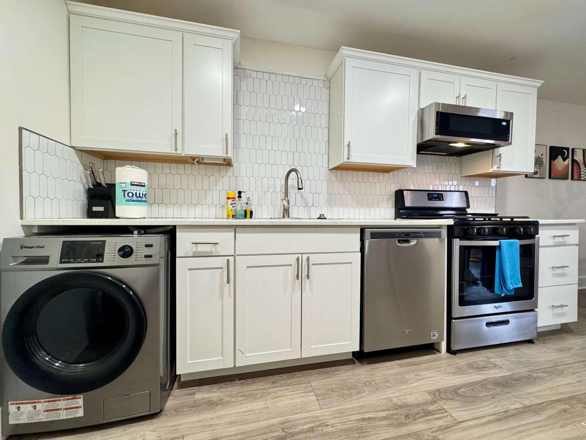 2B1B Modern Downtown Atl Condo W 1 Free Parking Lm1007 Atlanta Esterno foto